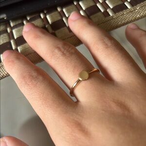 Elegant Gold Ring